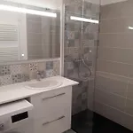 La Garenne A La Grande Plage, Vue Mer, Piscine Et Parking Prive, 6 Personnes Apartman Saint Gilles Croix de vie