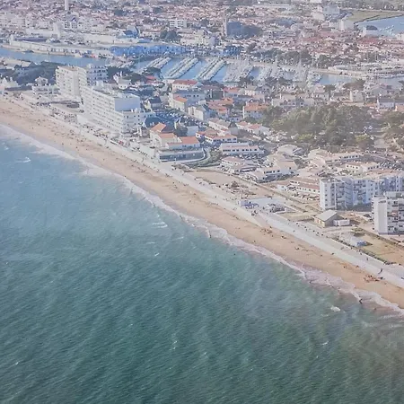 La Garenne A La Grande Plage, Vue Mer, Piscine Et Parking Prive, 6 Personnes *