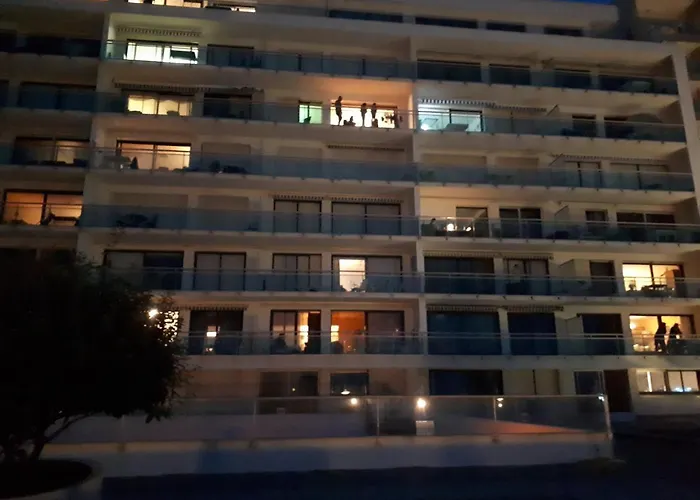 La Garenne A La Grande Plage, Vue Mer, Piscine Et Parking Prive, 6 Personnes * Saint Gilles Croix de vie